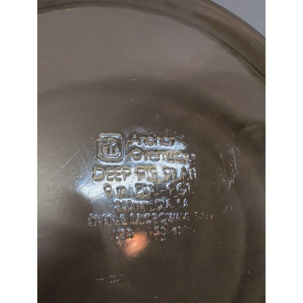 Anchor Hocking Amber Glass Deep Pie Plate 9 Inch Round Ovenware 1 Qt with Handle
